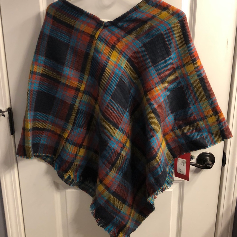 Women’s poncho